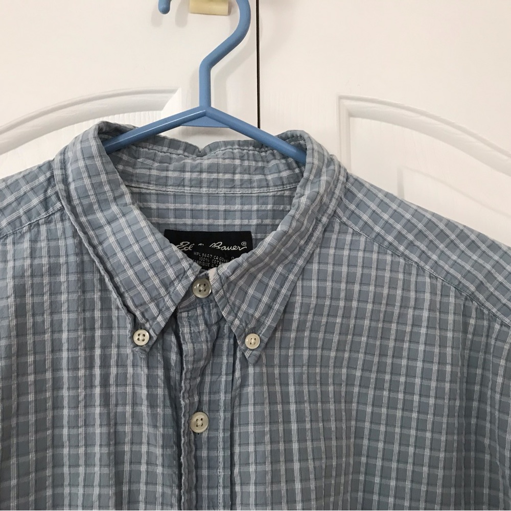 EDDIE BAUER Men’s Button Down Front & Collar Short Sleeve Pocket BlueShi…
